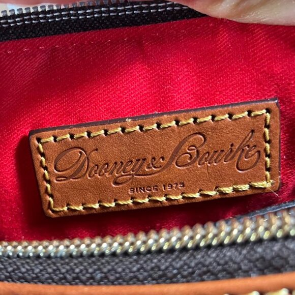 Dooney & Bourke Erika Nylon Hobo Shoulder Bag EUC - Picture 10 of 10